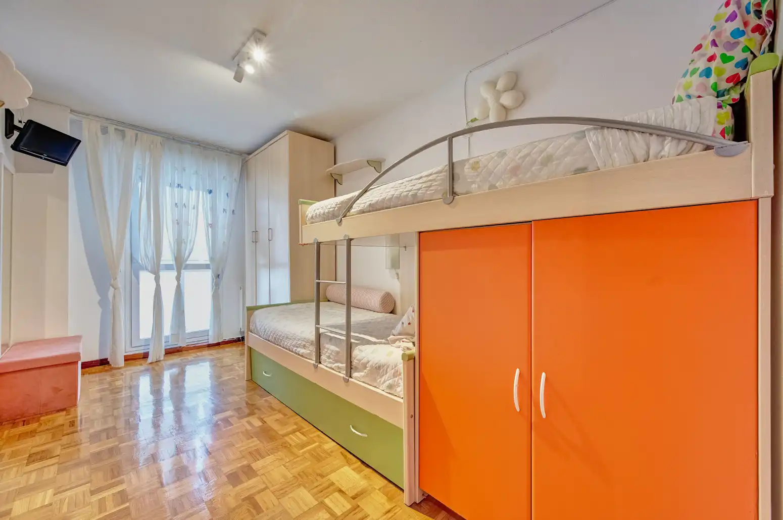 Habitación de Piso en venta en Berriozar con Calefacción, Parquet y Trastero