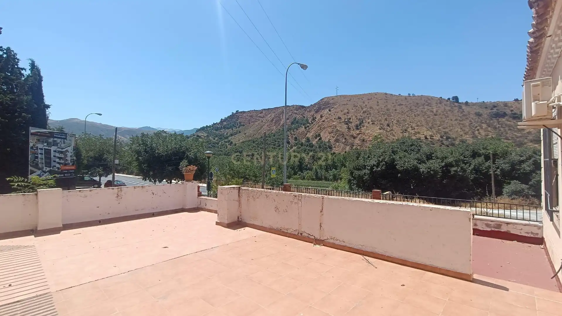 Vista exterior de Casa o xalet en venda en Granada
