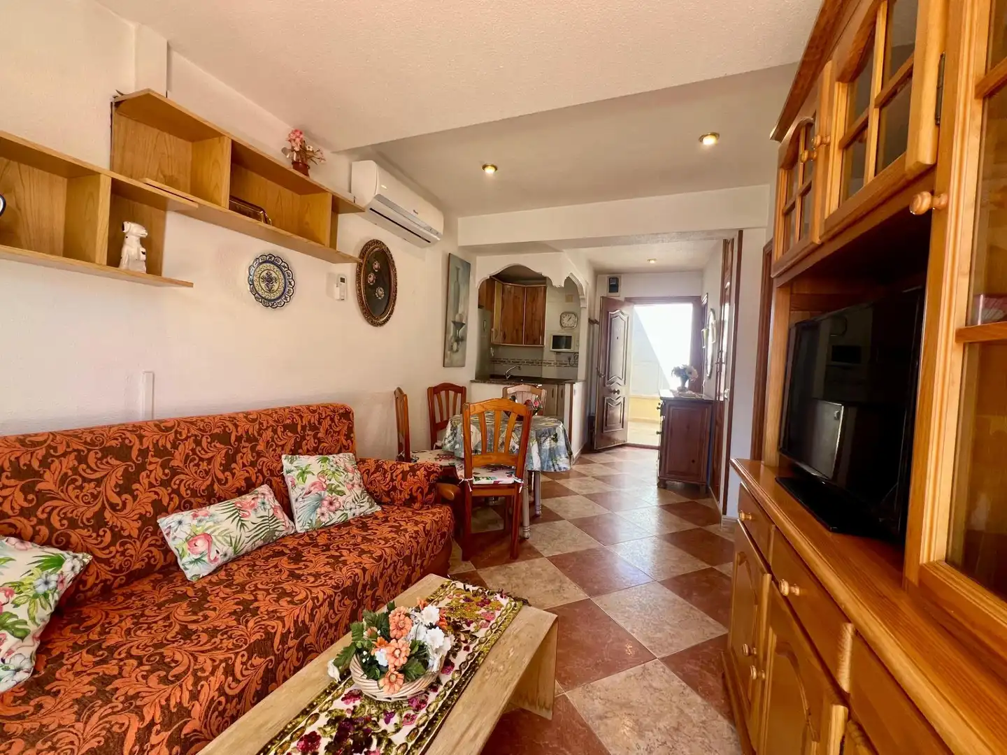 Sala de estar de Piso en venta en Benidorm con Aire acondicionado, Terraza y Amueblado