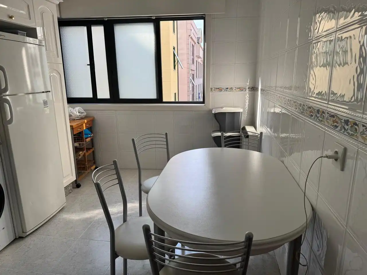 Cocina de Piso de alquiler en A Coruña Capital  con Amueblado
