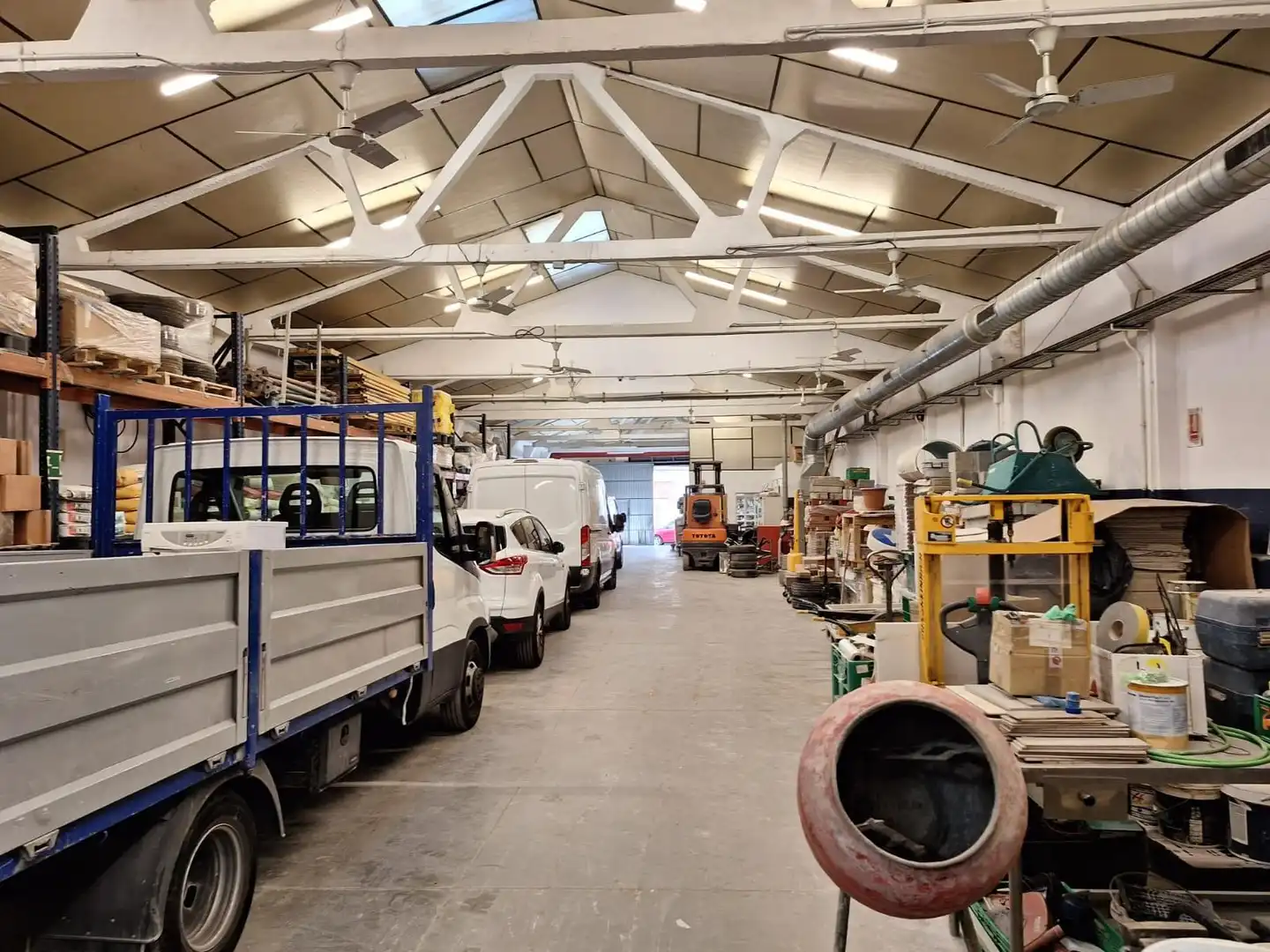 Industrial building for sale in Can Feu - Gràcia