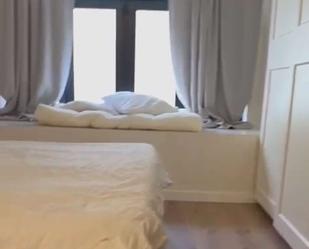 Bedroom of Flat to share in  Barcelona Capital  with Air Conditioner and Terrace