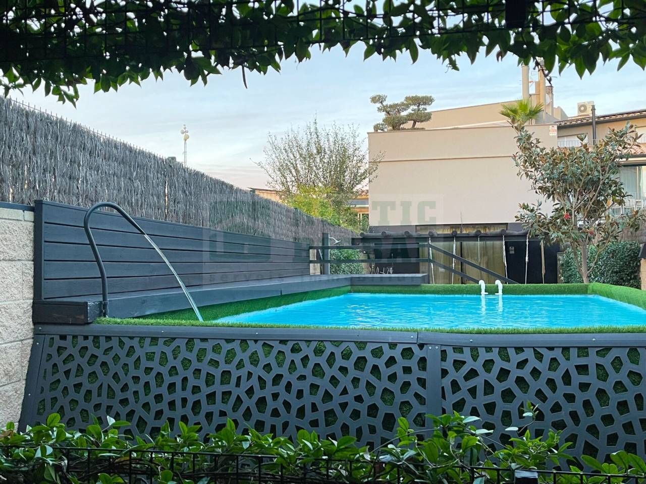 Swimming pool of House or chalet for sale in La Bisbal d'Empordà  with Air Conditioner, Heating and Private garden