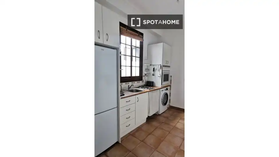 Habitació a Sevilla, Sevilla