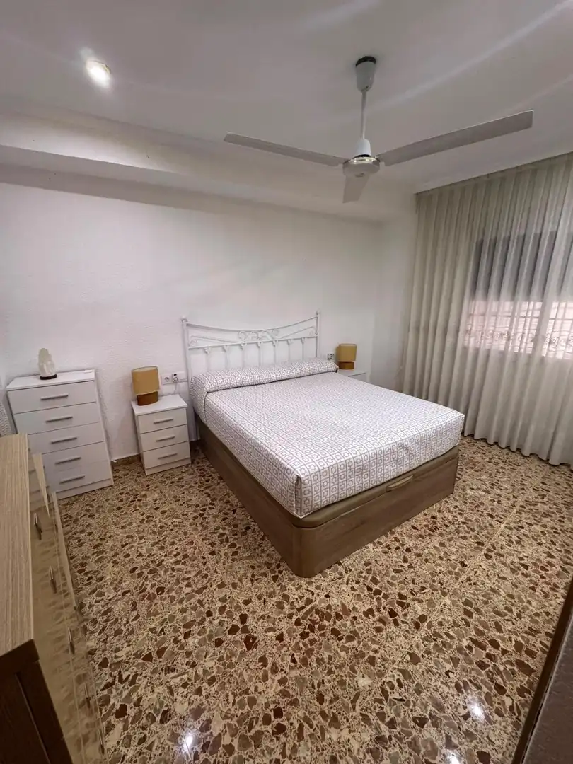 Bedroom of Flat for sale in Torrent  with Air Conditioner, Terrace and Furnished