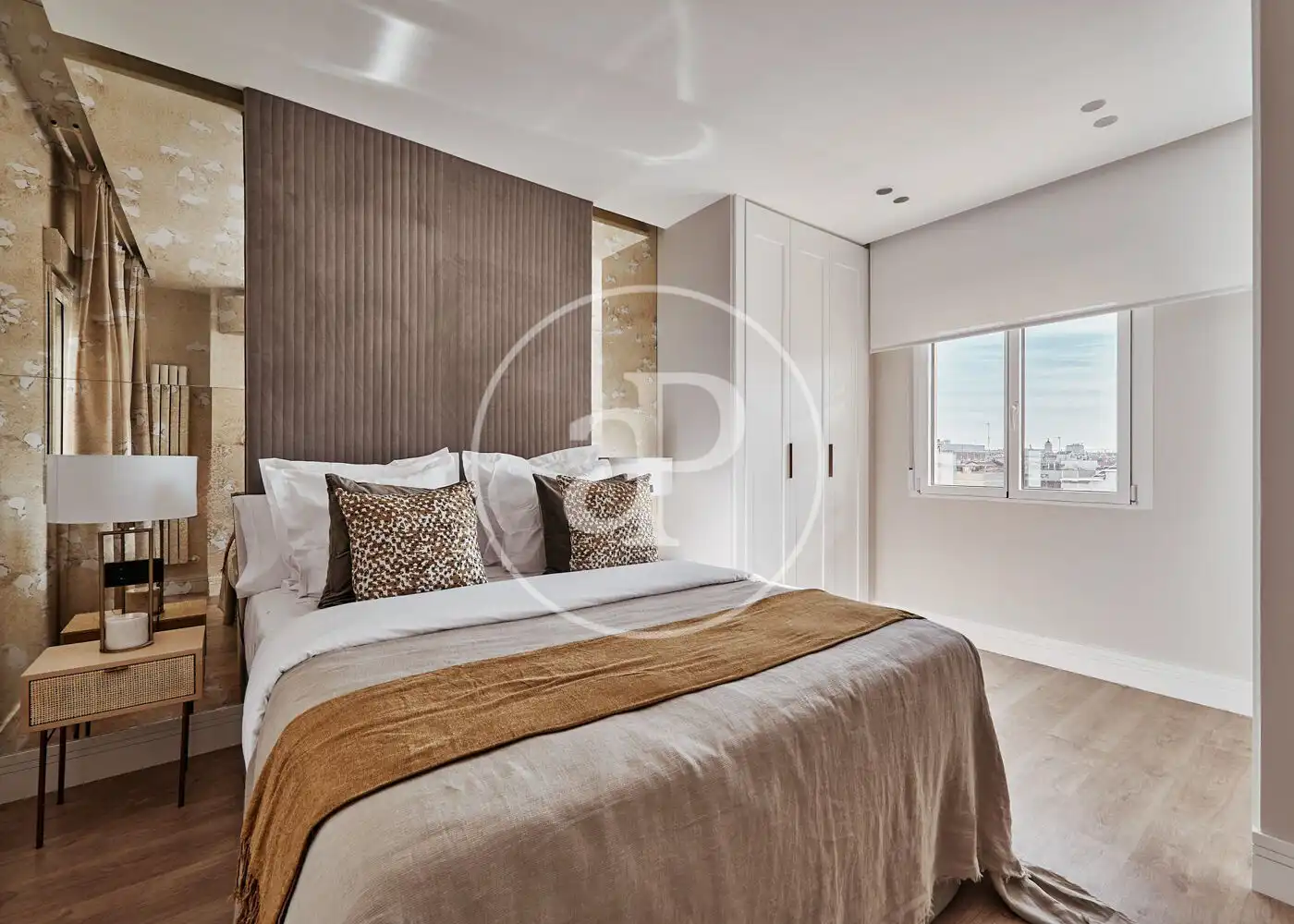 Bedroom of Flat for sale in Madrid  with Air Conditioner, Heating and Furnished