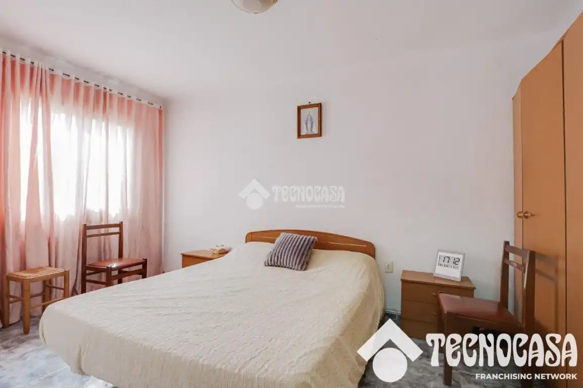 Habitación de Piso en venta en Santa Coloma de Gramenet