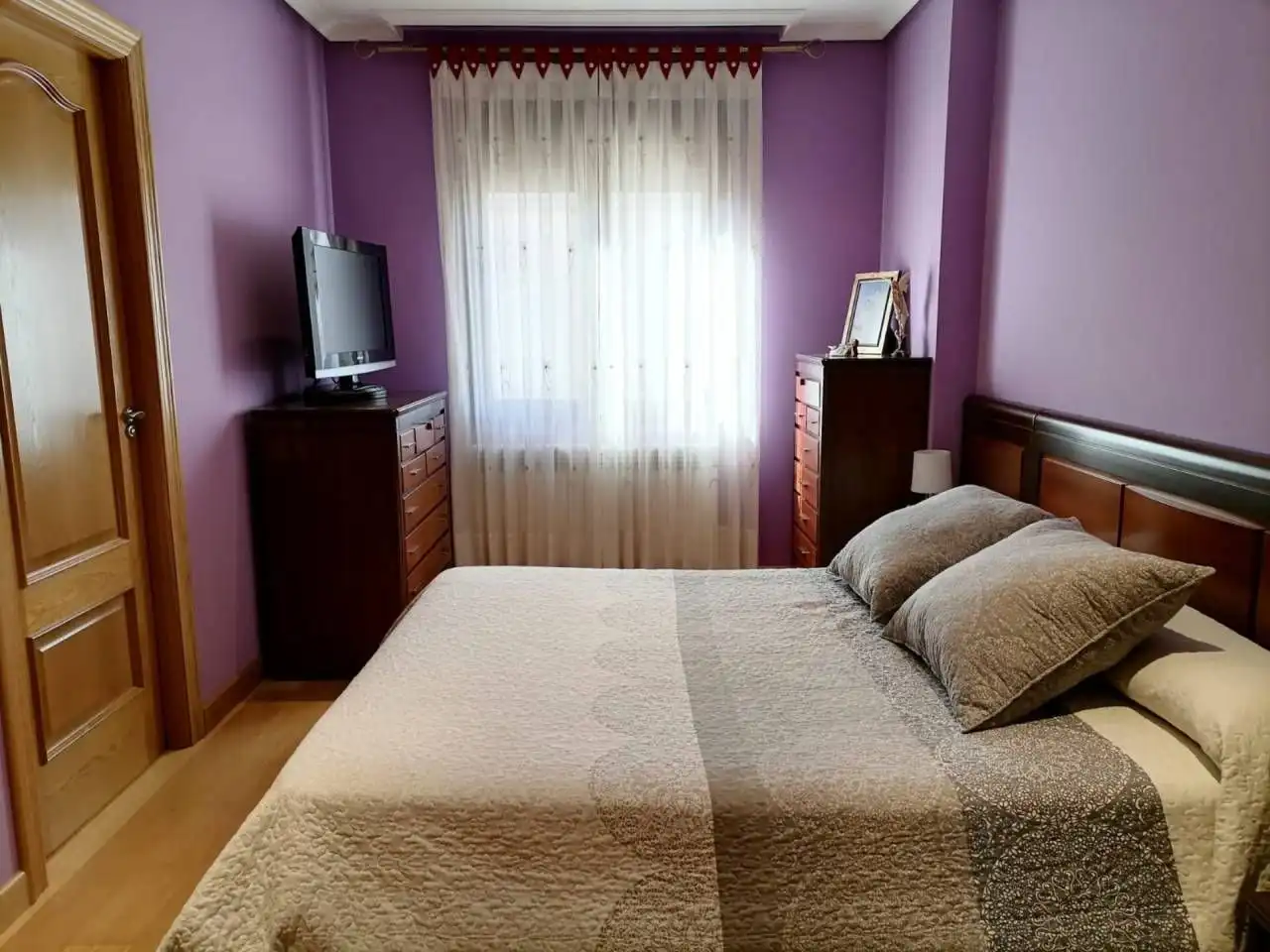 Bedroom of Detached homes for sale in Ciudad Rodrigo  with Parquet flooring, Terrace and Furnished