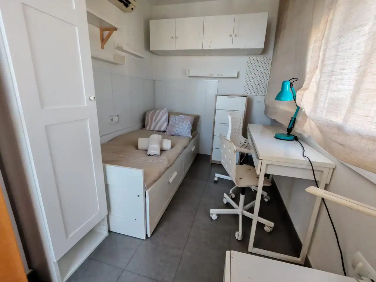 Flat for rent in Avenida de Playamar, Playamar - Benyamina