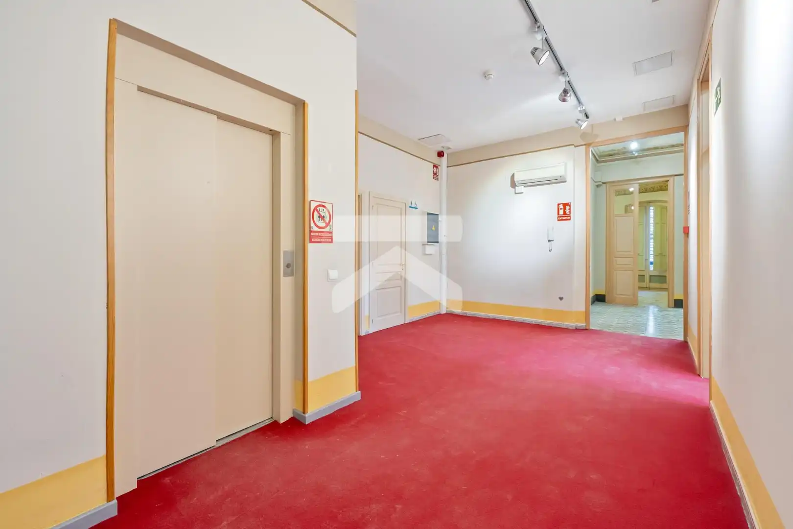 Buildings for sale in Tortosa