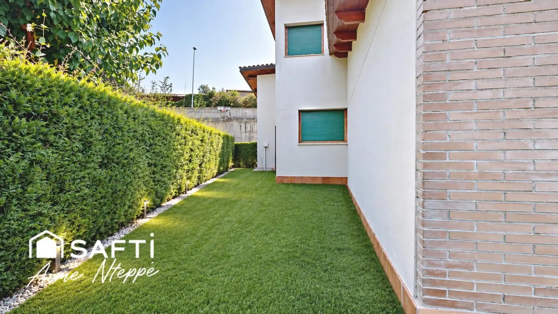 Vista exterior de Casa o xalet en venda en Sant Julià de Ramis amb Calefacció, Piscina i Moblat