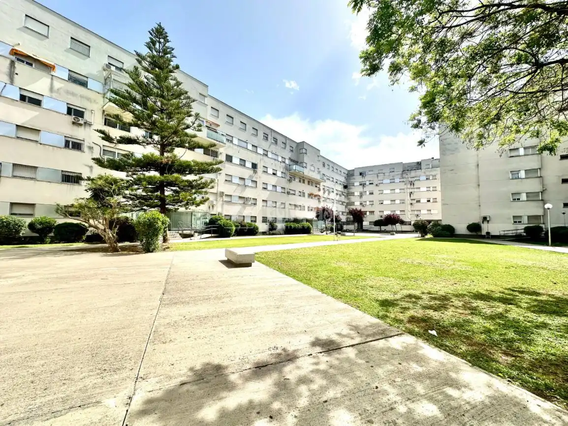 Vista exterior de Pis en venda en Jerez de la Frontera amb Terrassa
