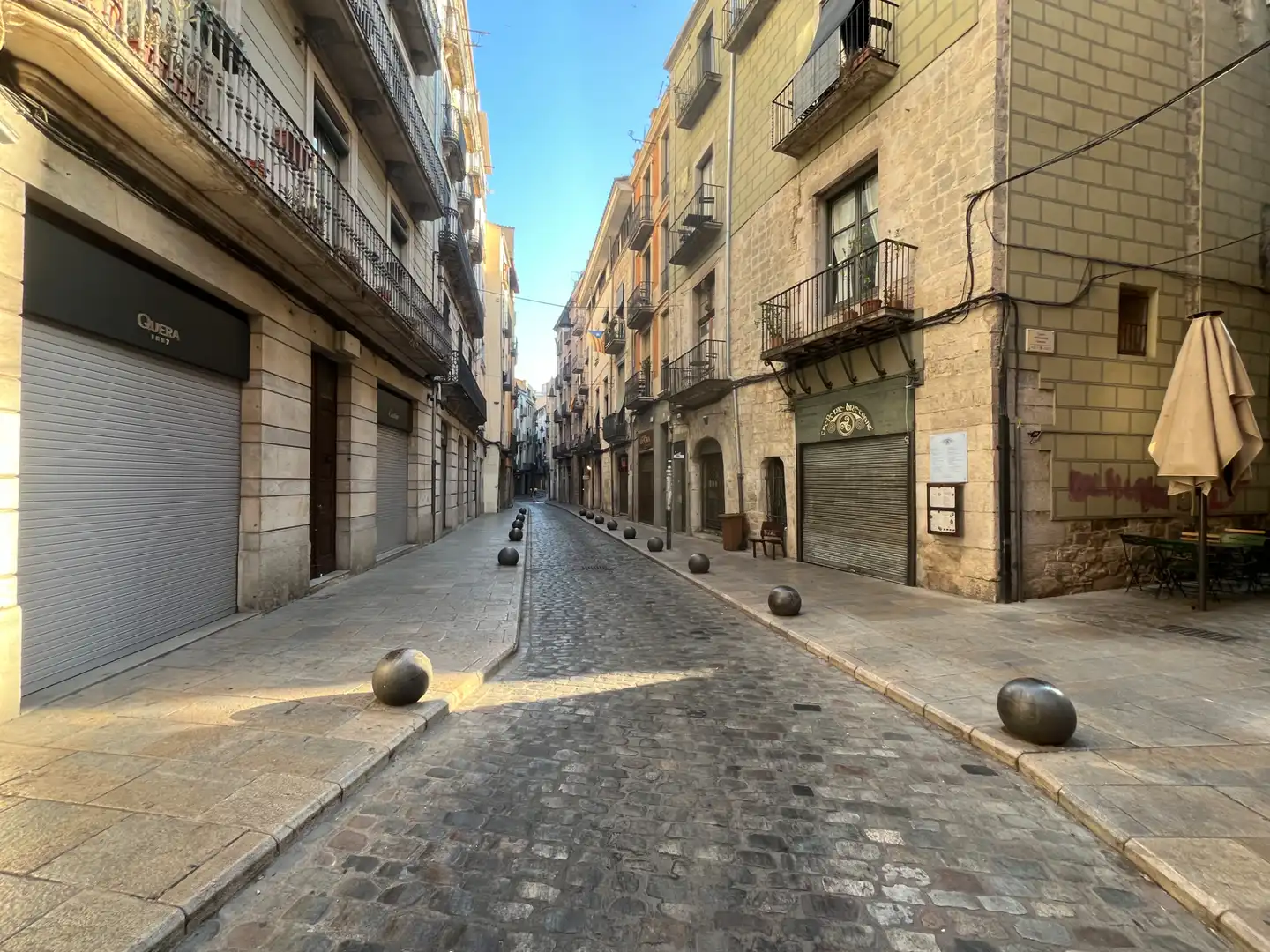 Außenansicht von Geschaftsraum zur Miete in Girona