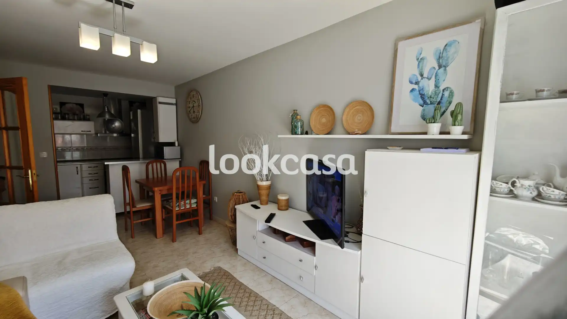 Sala de estar de Piso en venta en Sanxenxo con Trastero, Amueblado y Horno
