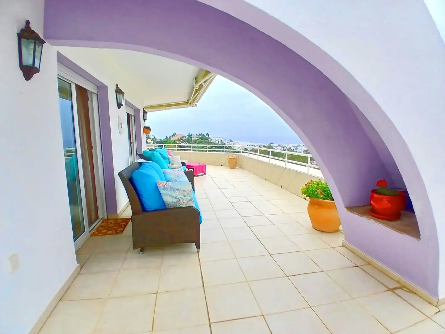 Terrasse von Dachboden zum Verkauf in Benalmádena mit Klimaanlage, Terrasse und Abstellraum