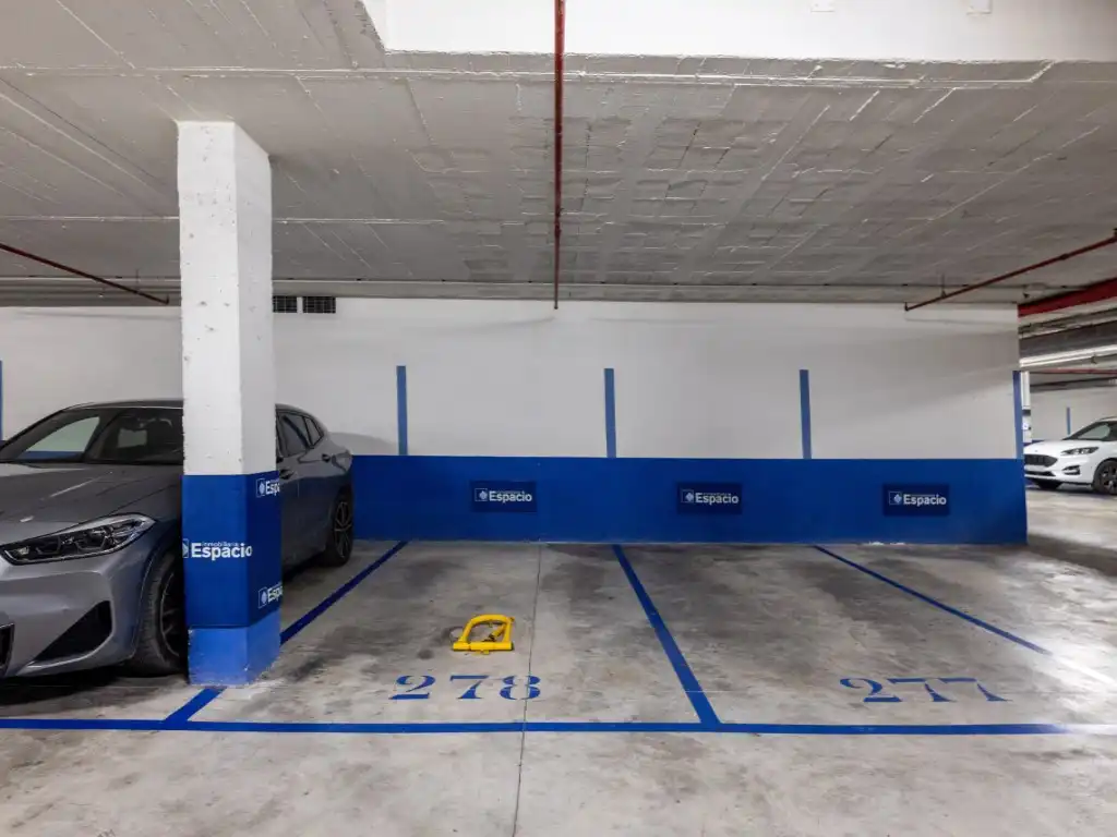 Parking de Garaje en venta en Alicante / Alacant