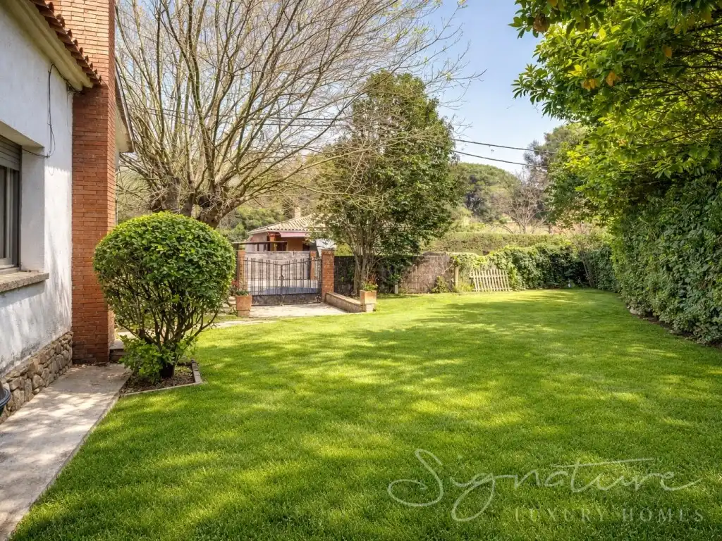 Garden of Houses for sale in Sant Cugat del Vallès