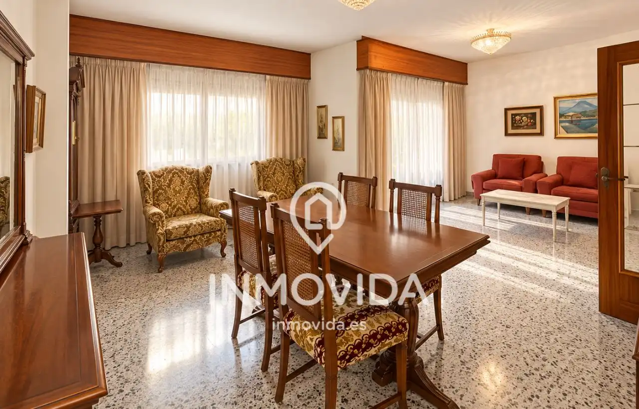 Appartamento con terrazza in vendita a Avenida de Gregorio Molina