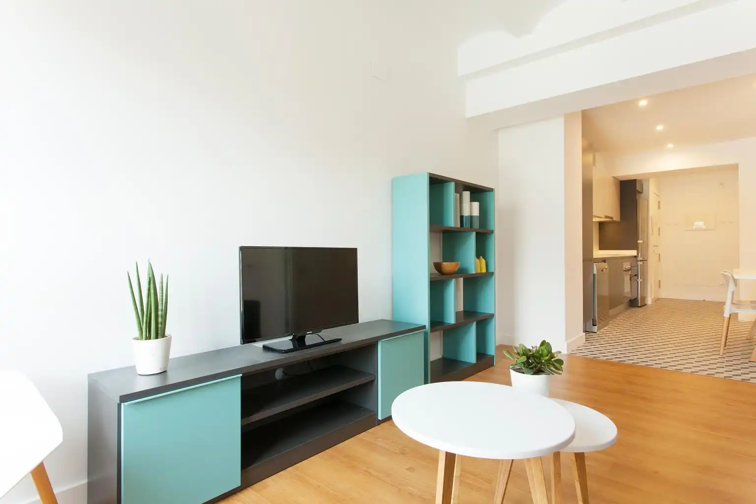 Sala d'estar de Apartament de lloguer en Alcalá de Henares amb Aire condicionat, Calefacció i Parquet