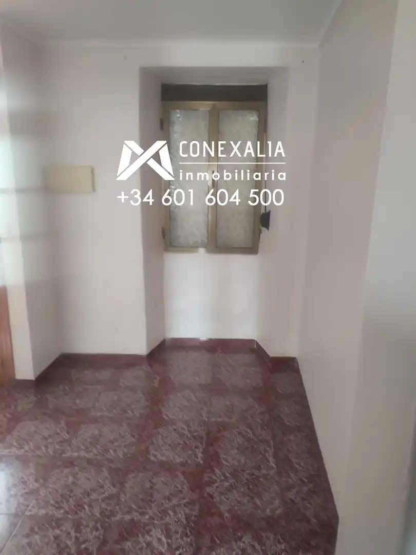 Habitación de Casa o chalet en venta en Setenil de las Bodegas con Terraza y Balcón