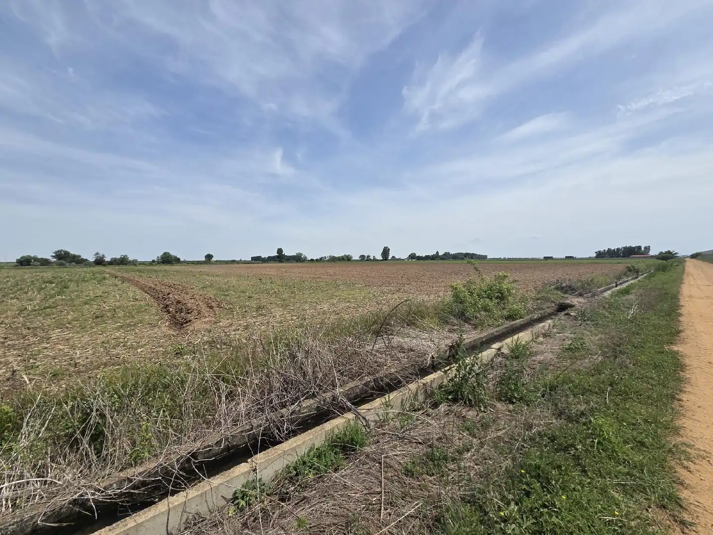 Land for sale in Villazala