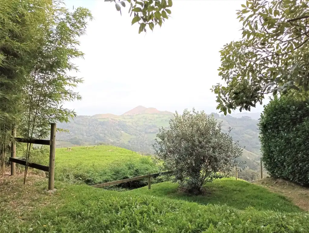 Casa o xalet en venda en Cabranes amb Aire condicionat, Calefacció i Jardí privat