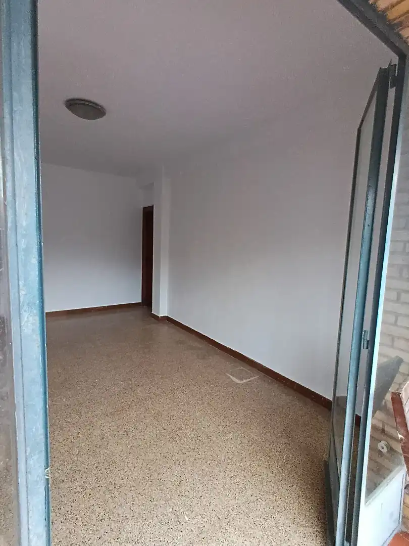 Habitación de Piso en venta en Alzira con Balcón