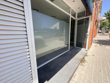 Locale commerciale in vendita a Vilanova del Camí