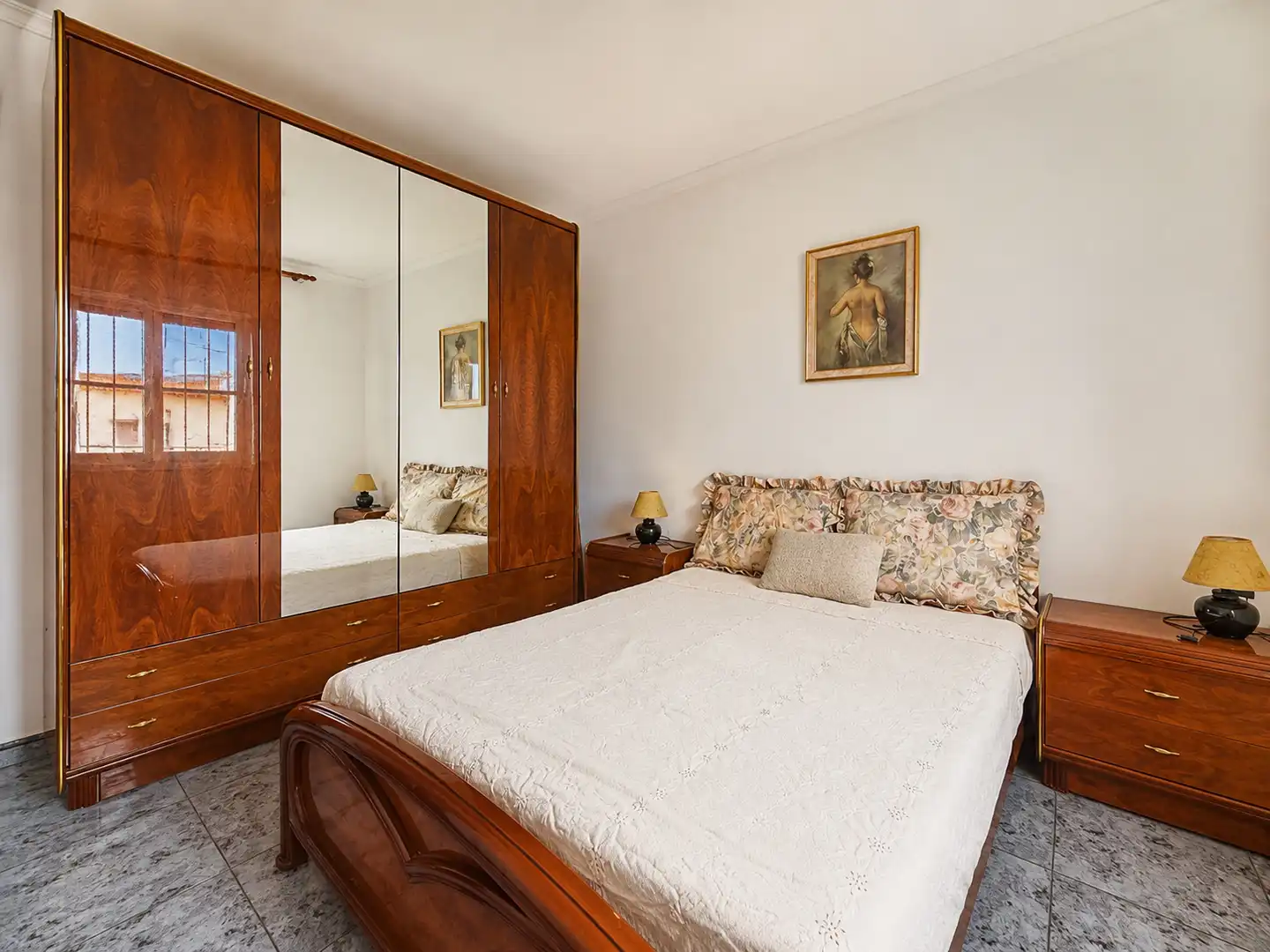 Habitación de Piso en venta en Sant Joan Despí con Amueblado y Horno