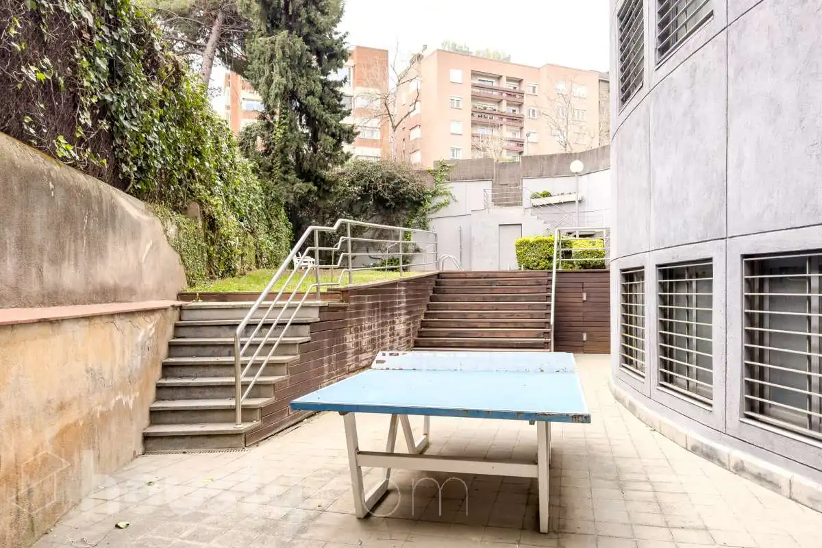 Terraza de Piso en venta en Barcelona con Aire acondicionado, Calefacción y Jardín privado