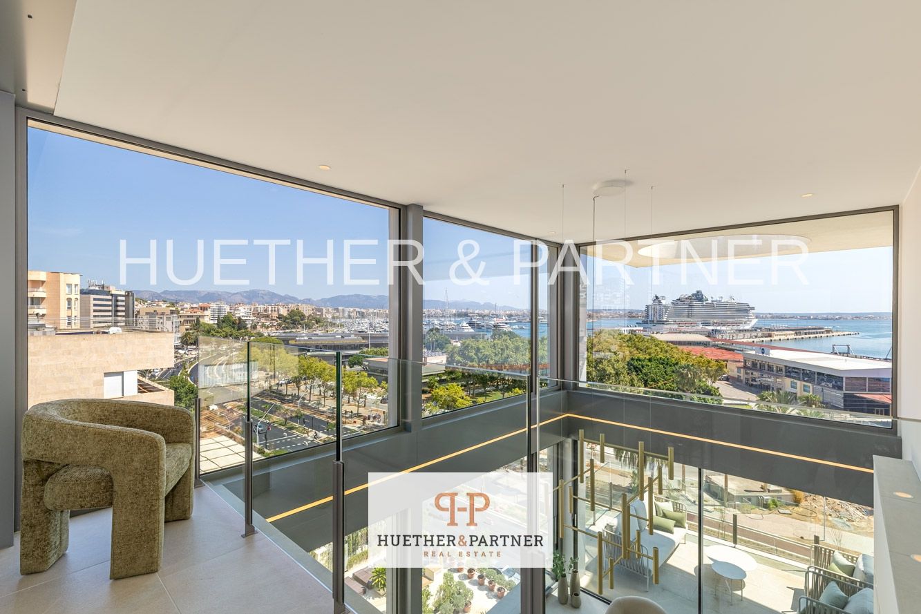 Flat for sale in  Palma de Mallorca  with Air Conditioner and Heating