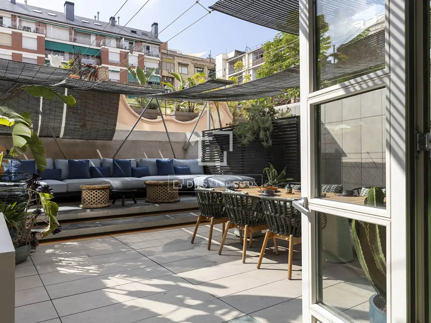 Piso con ascensor en venta en Eixample