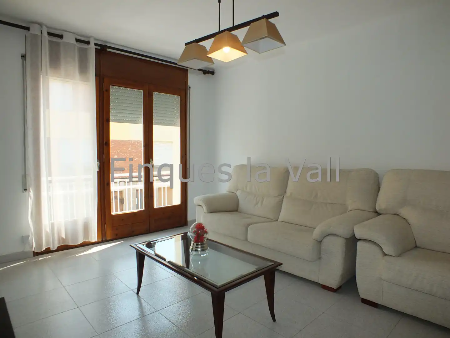 Sala de estar de Casa o chalet en venta en Manlleu con Calefacción, Terraza y Horno
