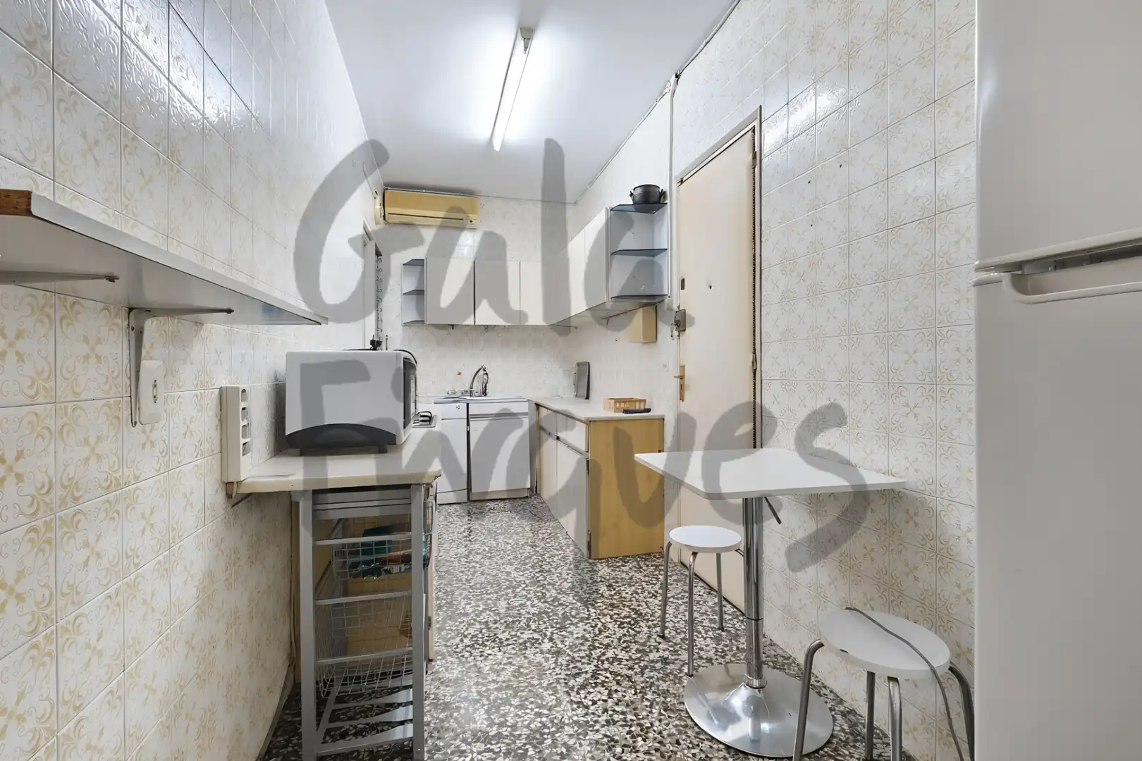 Kitchen of Flat for sale in Barcelona  with Air Conditioner and Balcony