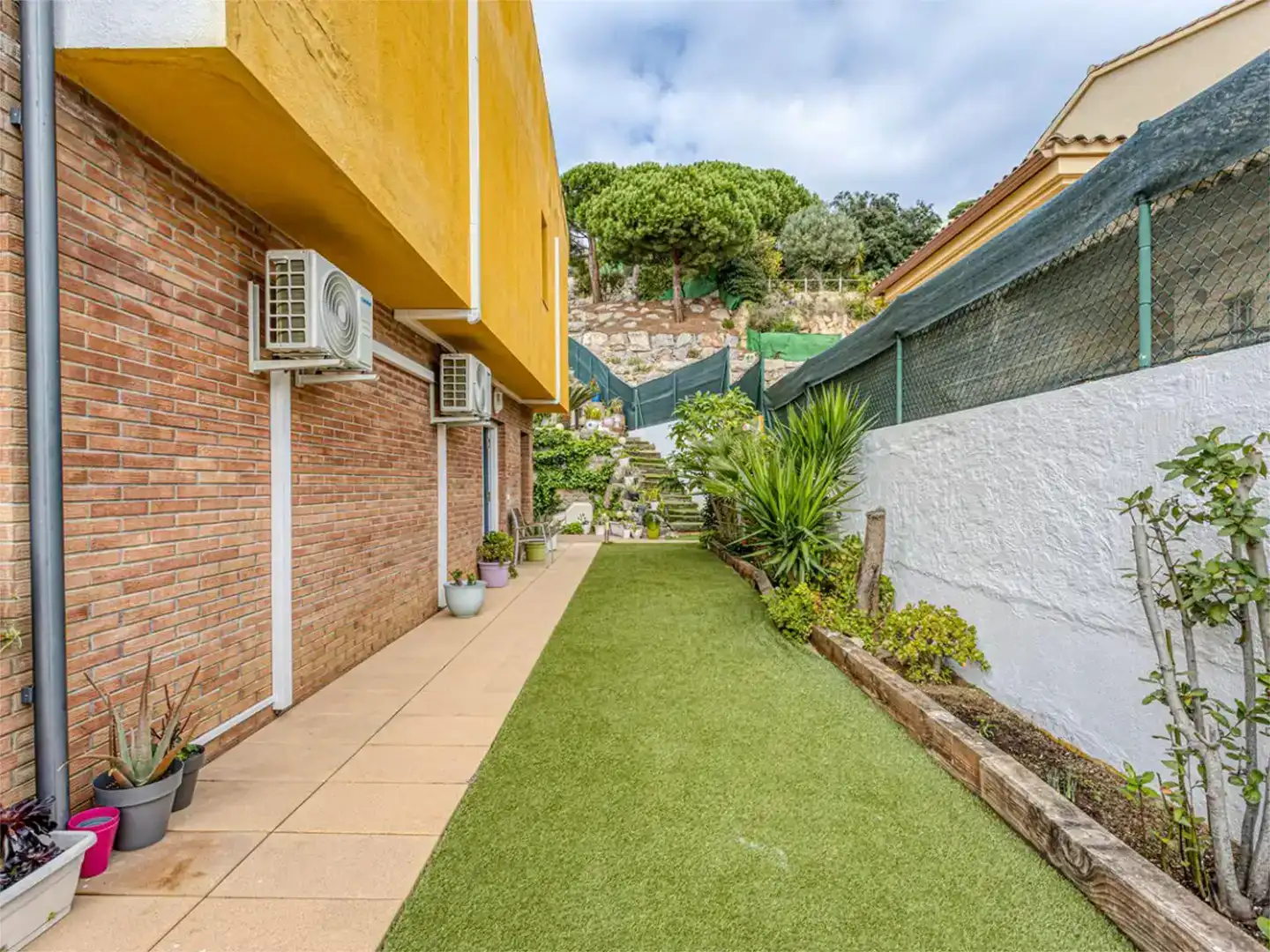 Exterior view of Flat for sale in Lloret de Mar  with Air Conditioner, Swimming Pool and Balcony