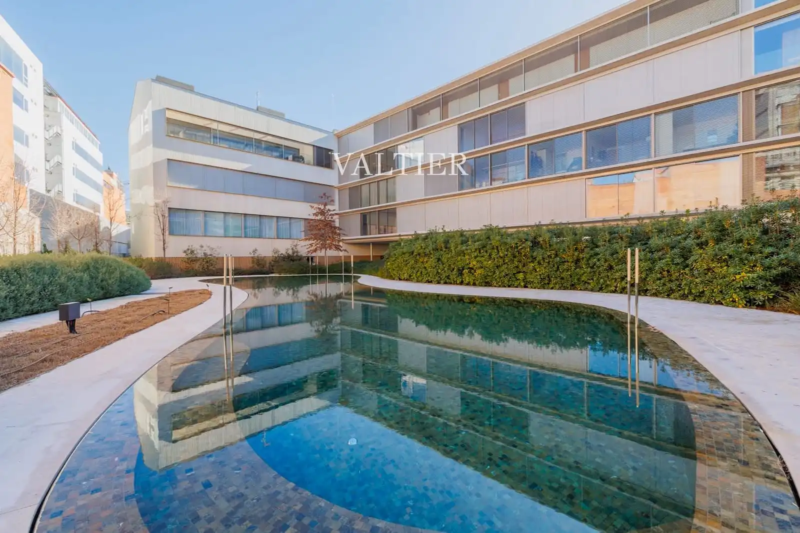 Vista exterior de Pis de lloguer en Madrid amb Aire condicionat, Traster i Piscina