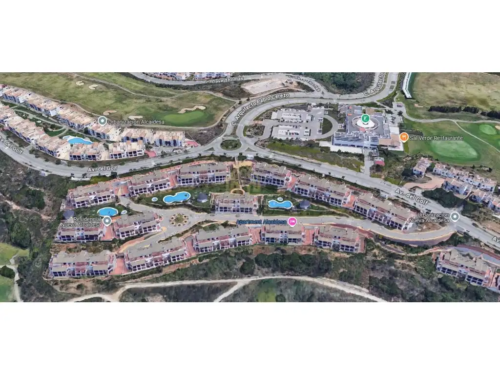 Außenansicht von Wohnung zum Verkauf in La Alcaidesa mit Klimaanlage, Heizung und Terrasse
