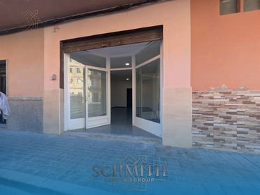 Local comercial en venta en Carrer Capità Cortés