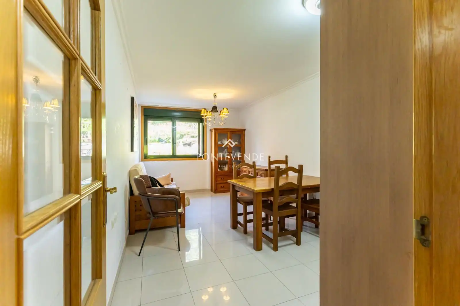 Sala de estar de Piso en venta en Poio con Terraza y Amueblado