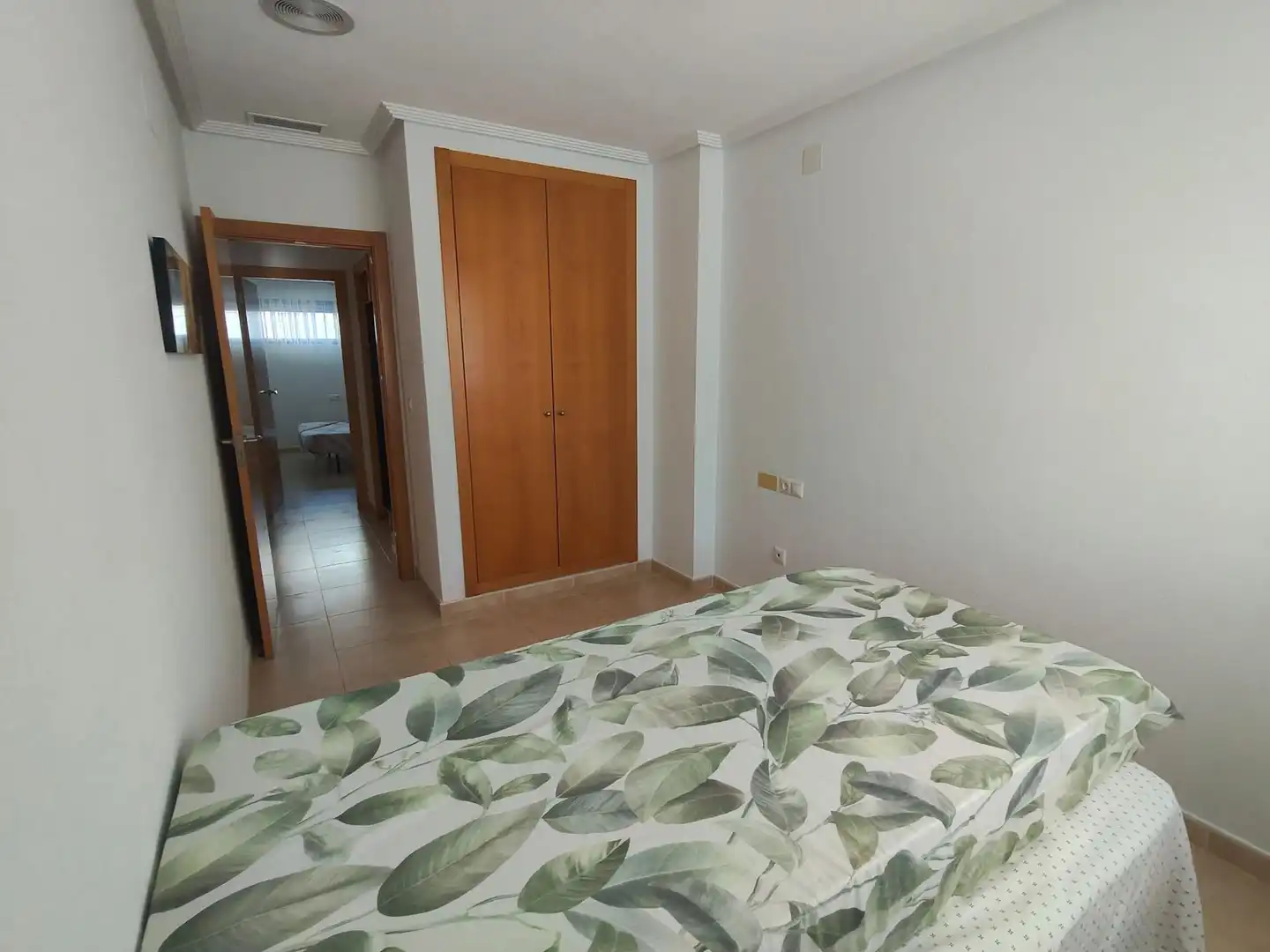 Habitación de Apartamento en venta en Santa Pola con Terraza, Trastero y Amueblado