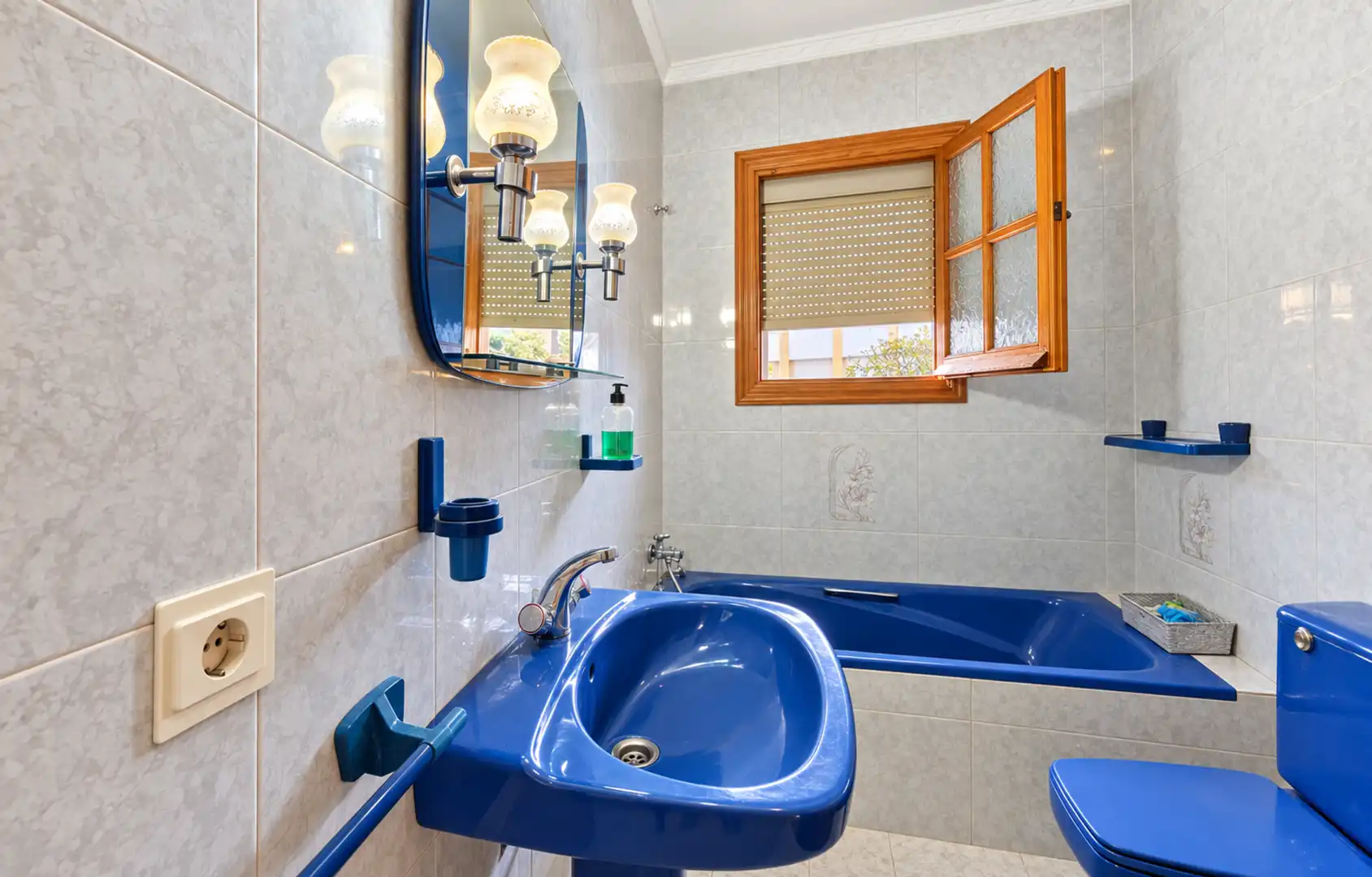 Casa aparellada en venda a Estepona Pueblo, imagen 24