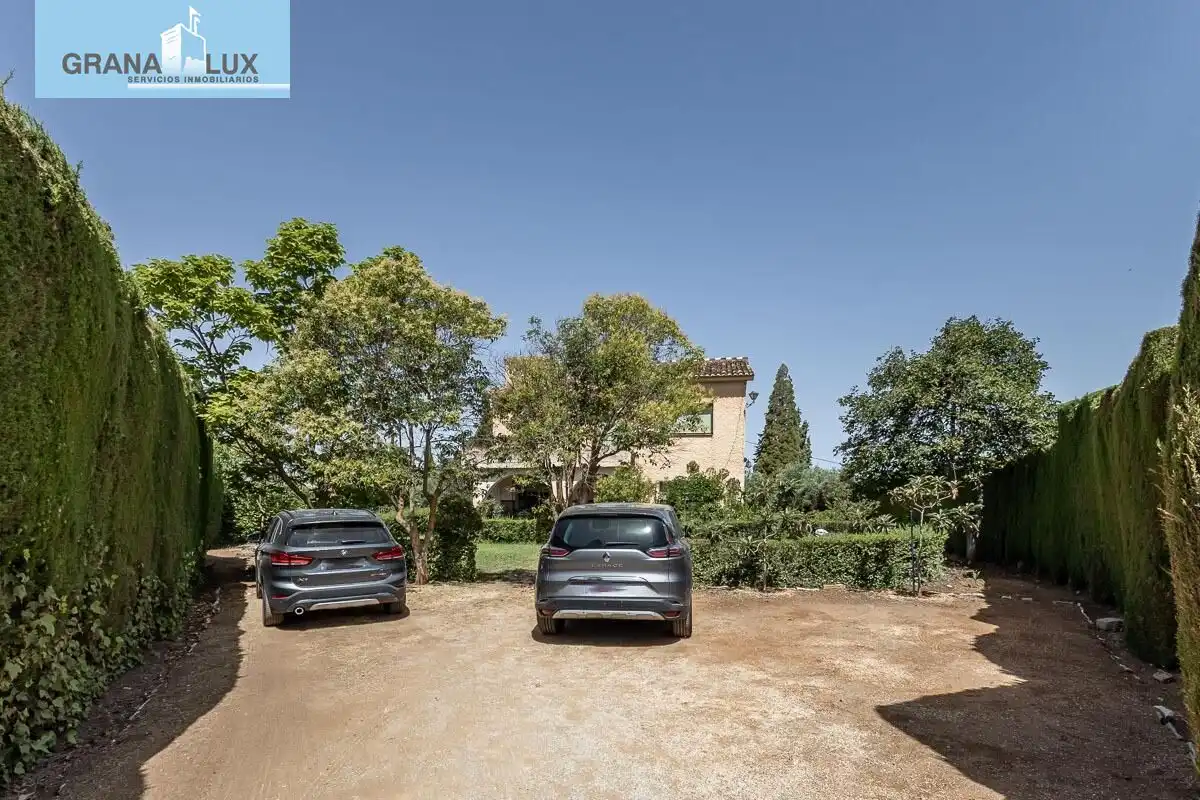 Casa con terraza en venta en Dílar, imagen 2