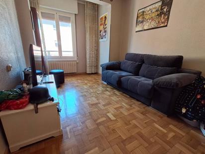 Flat for sale in Colón, Residencia