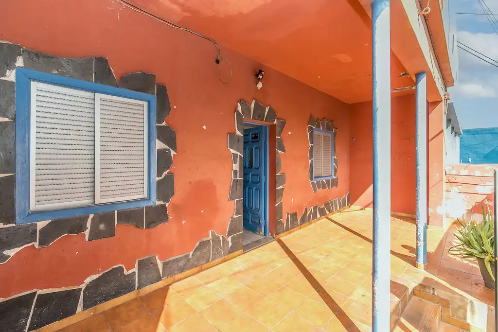 Casa adosada en venta en C/ Lezcano, Llano del Moro