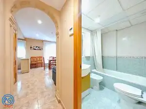 Bathroom of Flat for rent in Zaragoza  with Air Conditioner, Heating and Terrace