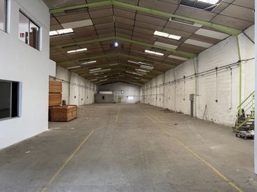 Industriegebäude zur Miete in San Cibrao das Viñas