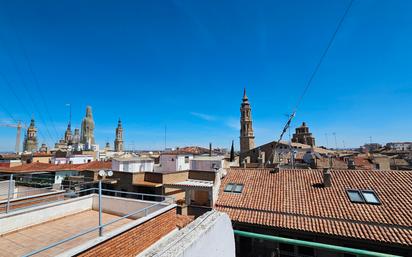 Exterior view of Flat for sale in  Zaragoza Capital  with Heating and Furnished