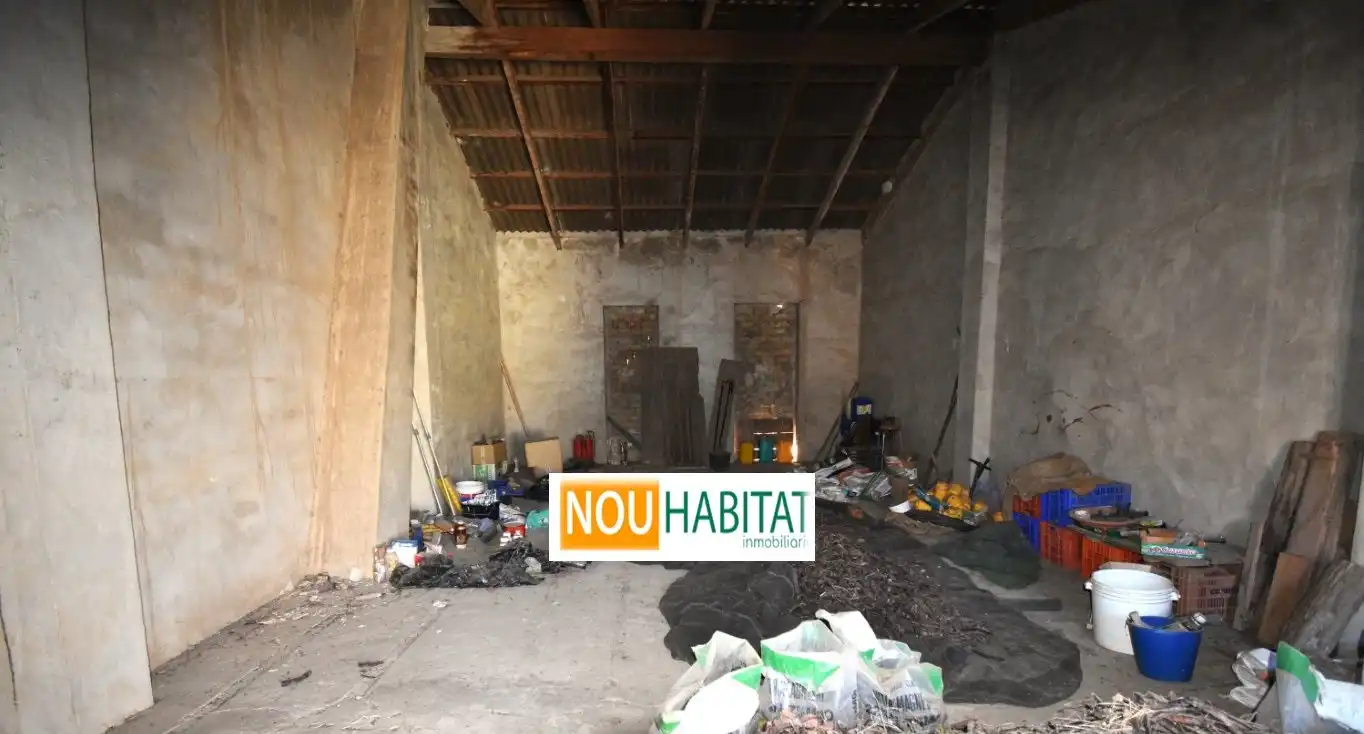 Local en venta en Montroi / Montroy