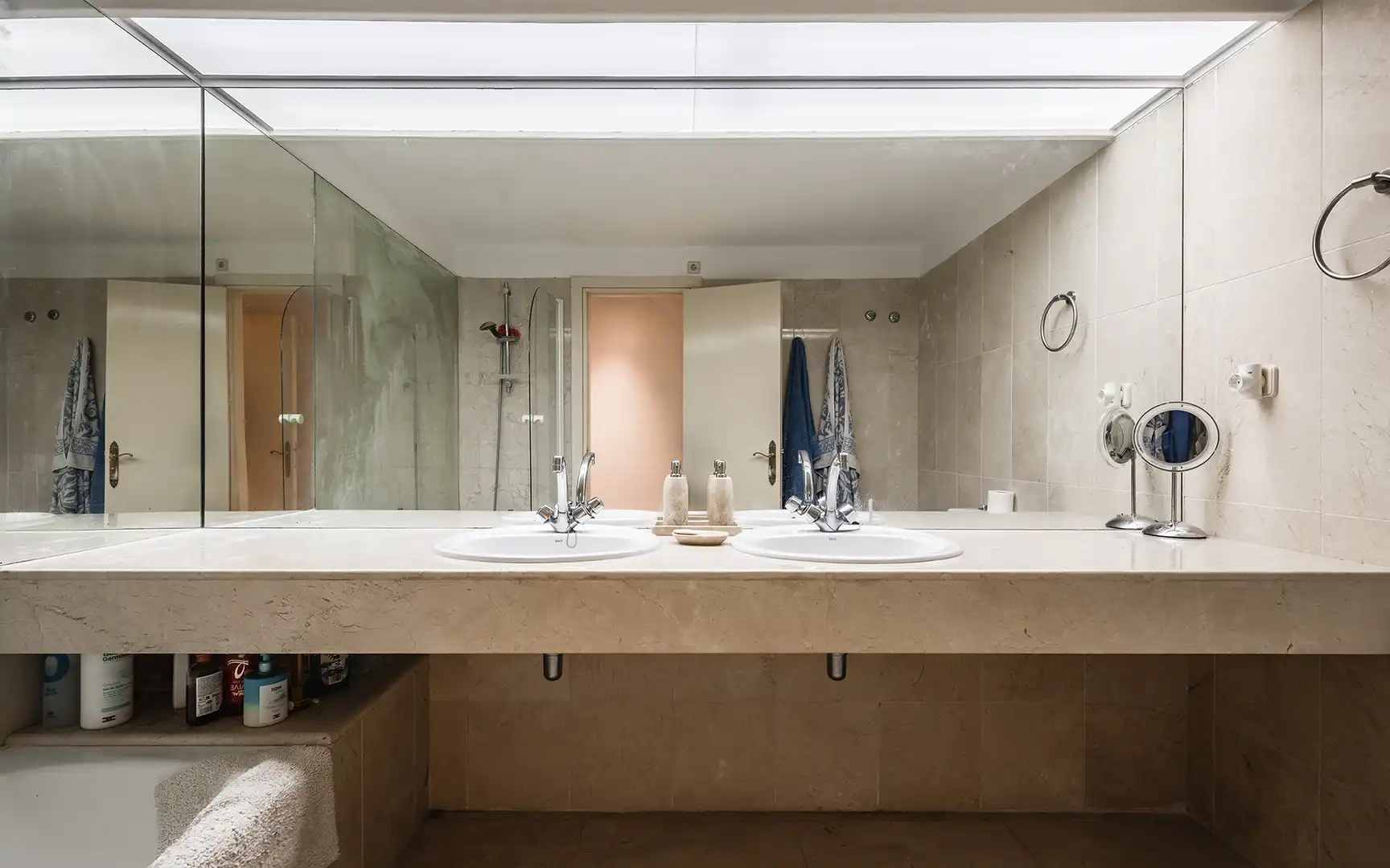 Baño de Planta baja en venta en Marbella con Aire acondicionado, Jardín privado y Terraza