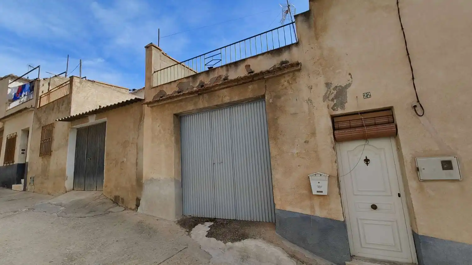 Exterior view of Houses for sale in Pliego  with Terrace